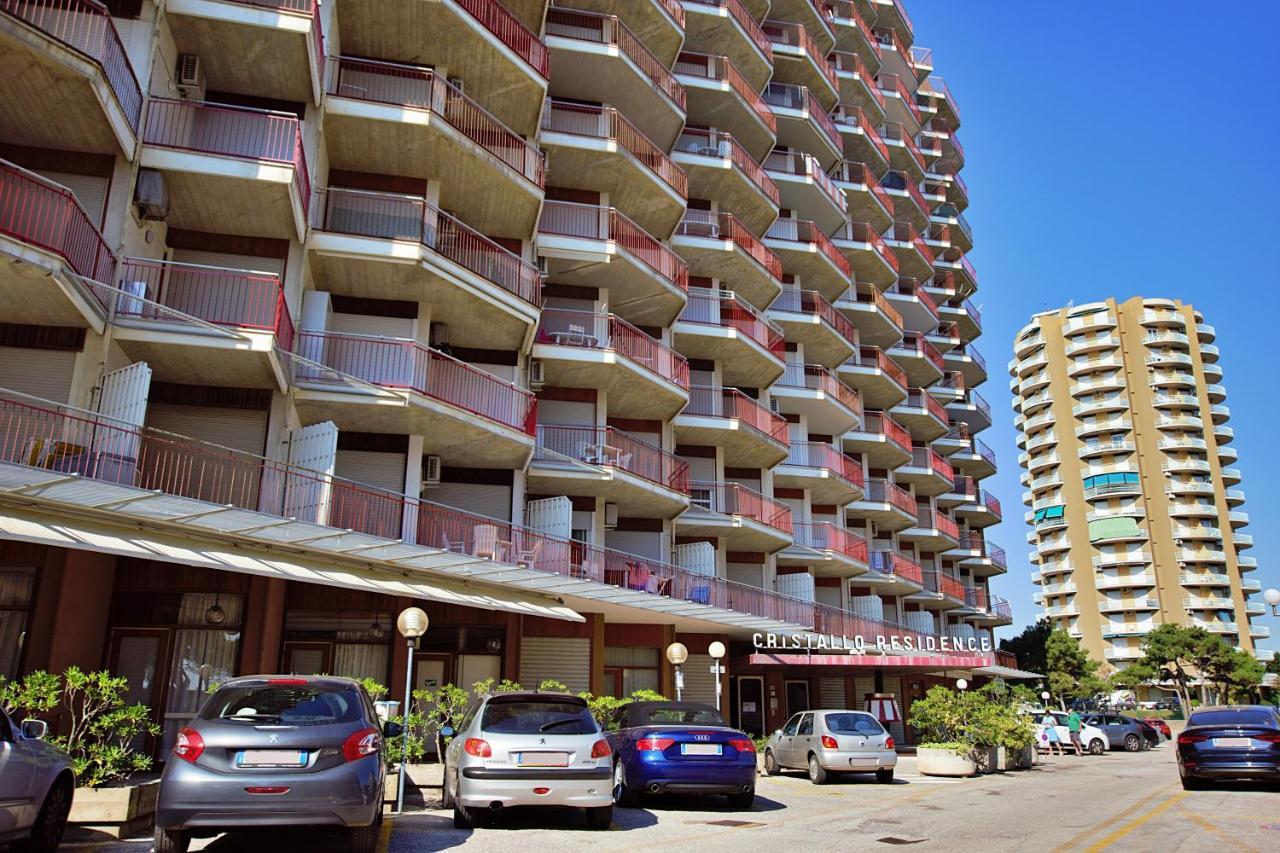 Condominio Cristallo リニャーノ・サッビアドーロ エクステリア 写真
