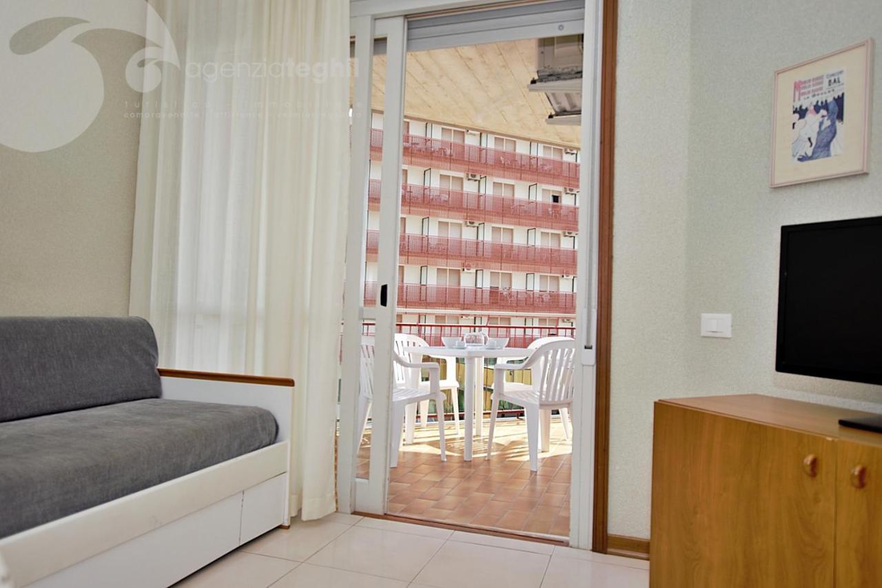 Condominio Cristallo リニャーノ・サッビアドーロ エクステリア 写真