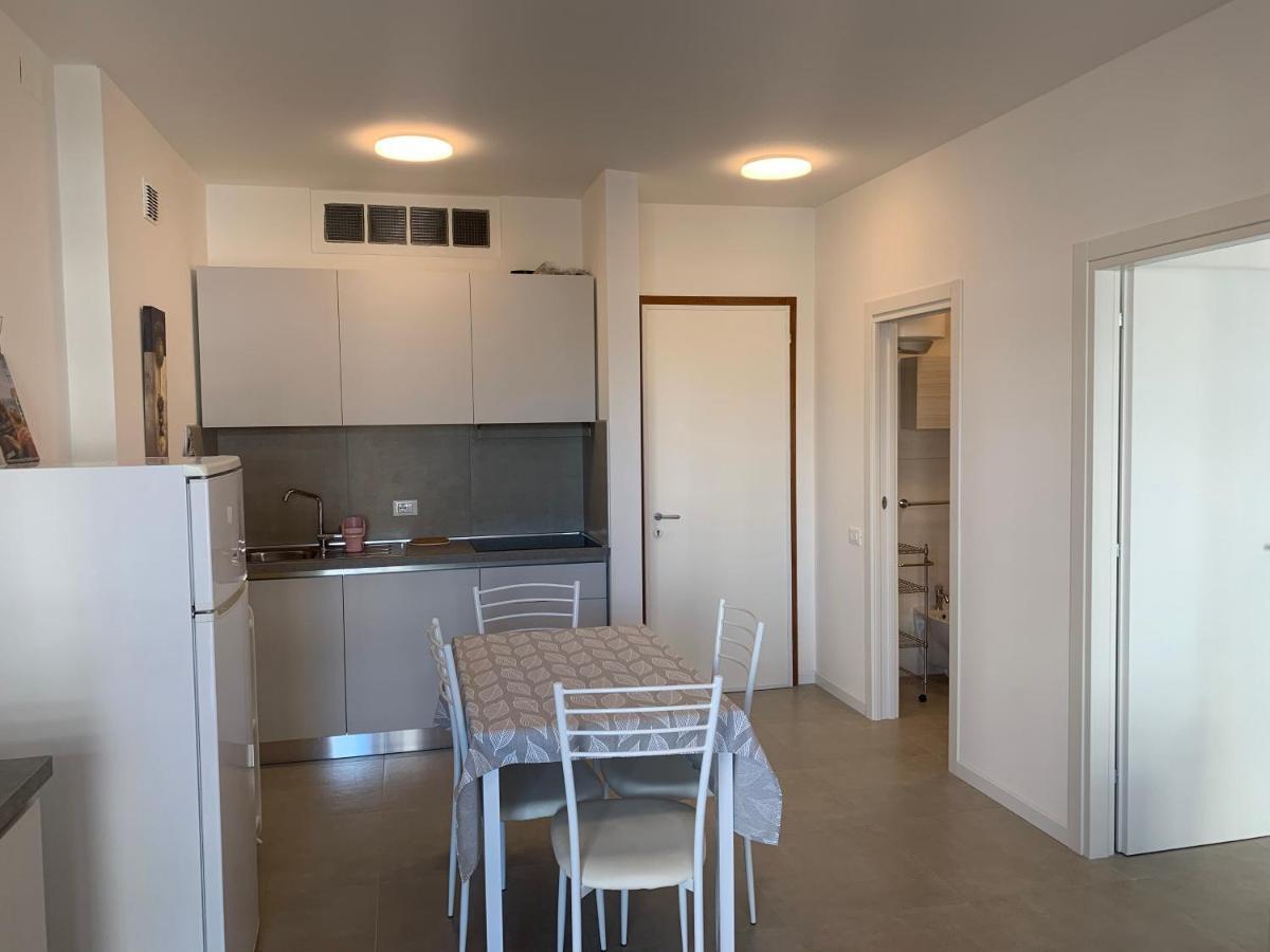 Condominio Cristallo リニャーノ・サッビアドーロ エクステリア 写真