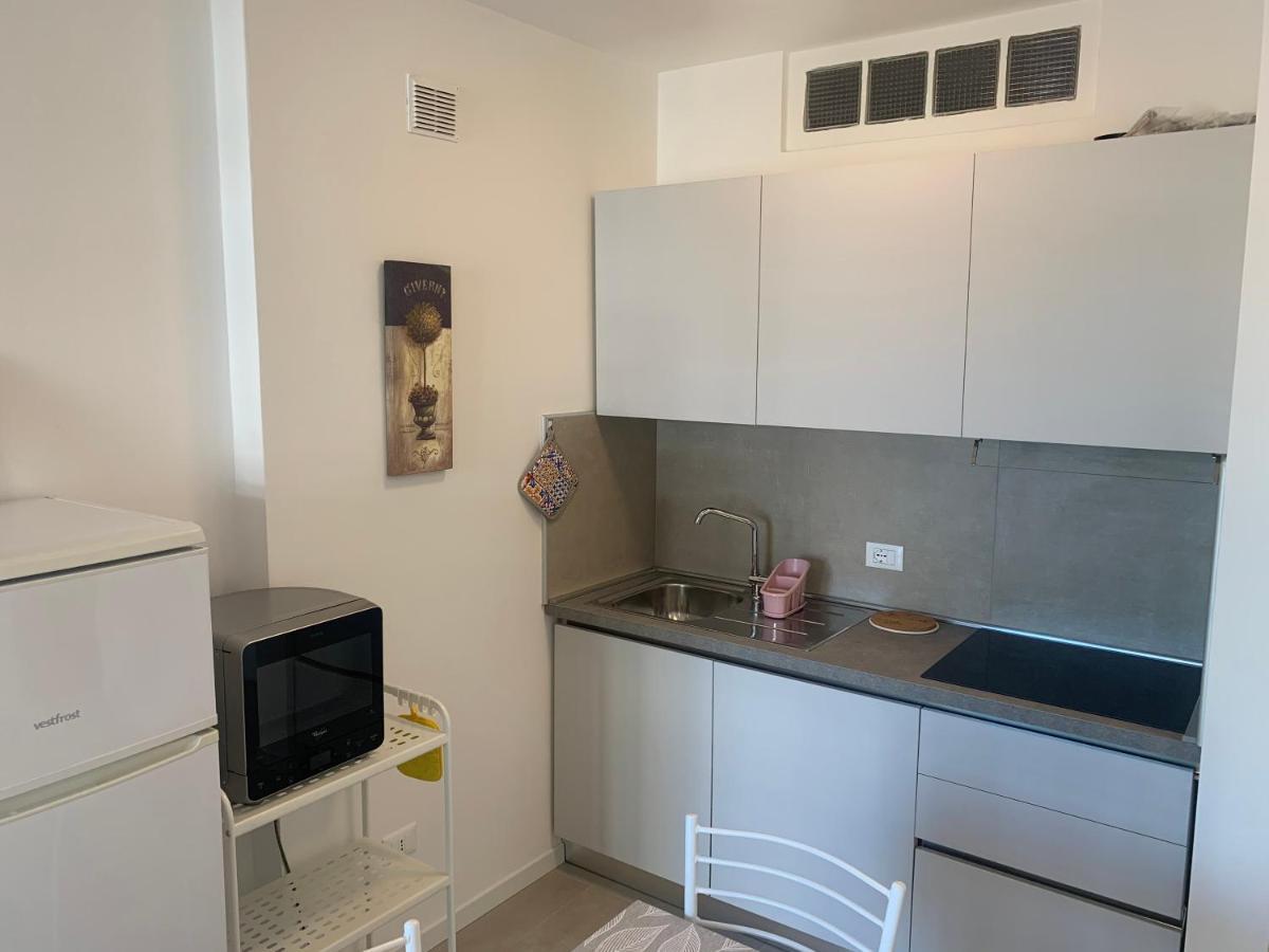Condominio Cristallo リニャーノ・サッビアドーロ エクステリア 写真