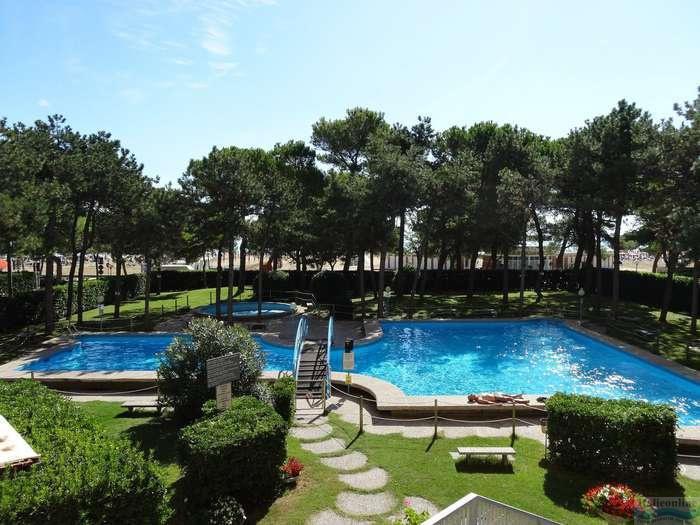 Condominio Cristallo リニャーノ・サッビアドーロ エクステリア 写真